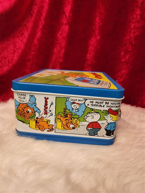 Used Vintage Heathcliff & Peanuts Metal Lunch Boxes 2Pc